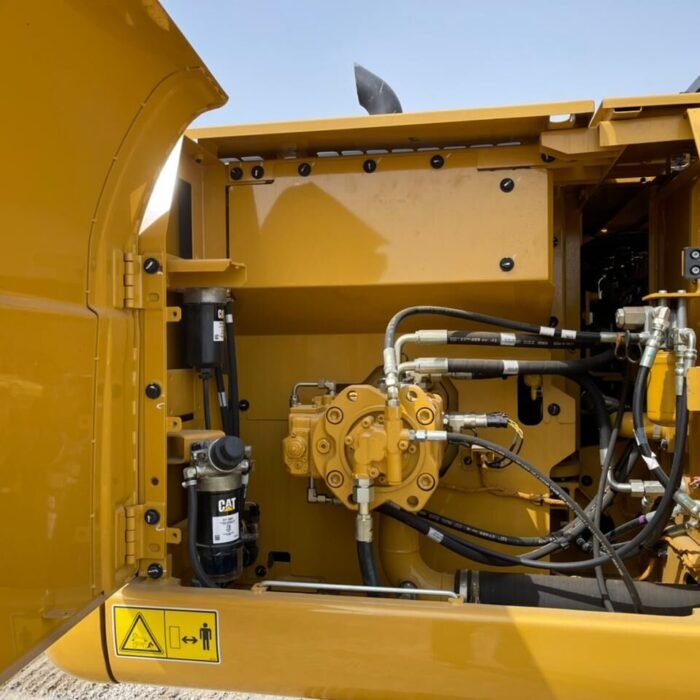 CATERPILLAR 5 CATERPILLAR 5