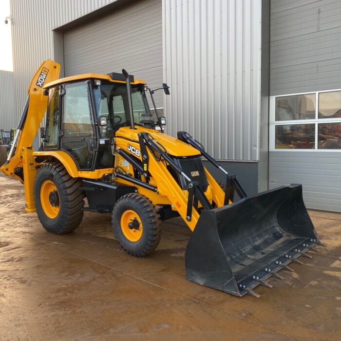 JCB 10