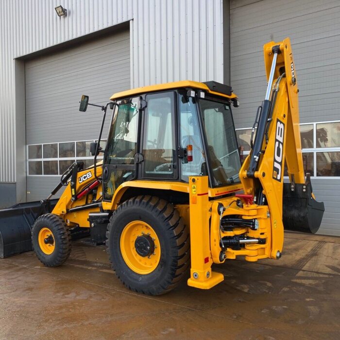 JCB 3