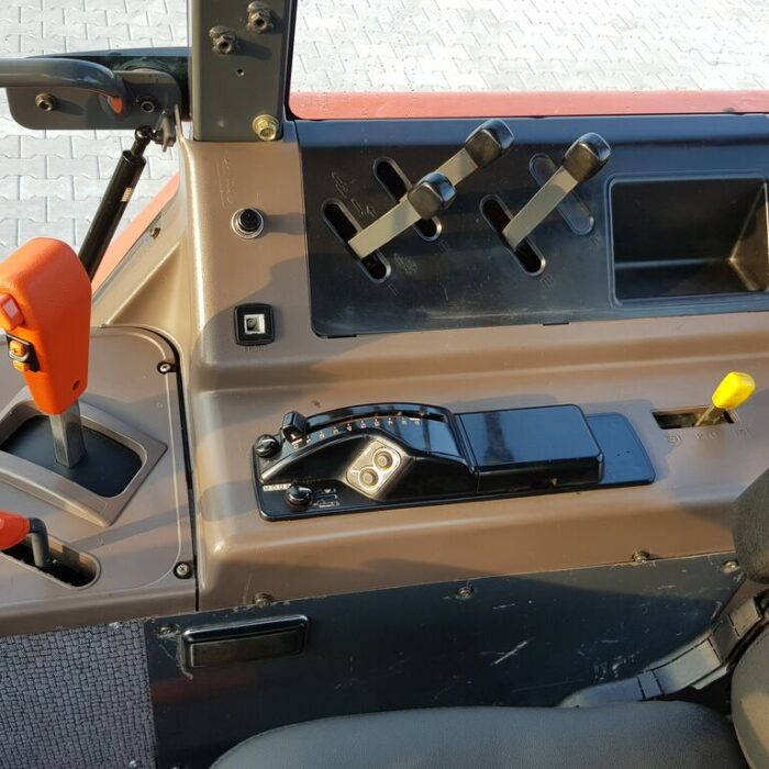 KUBOTA 16