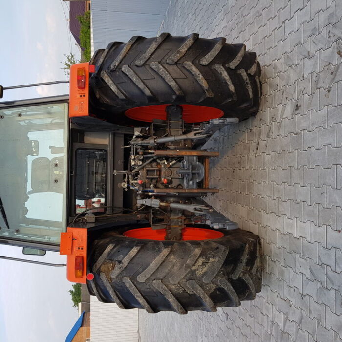 KUBOTA 6
