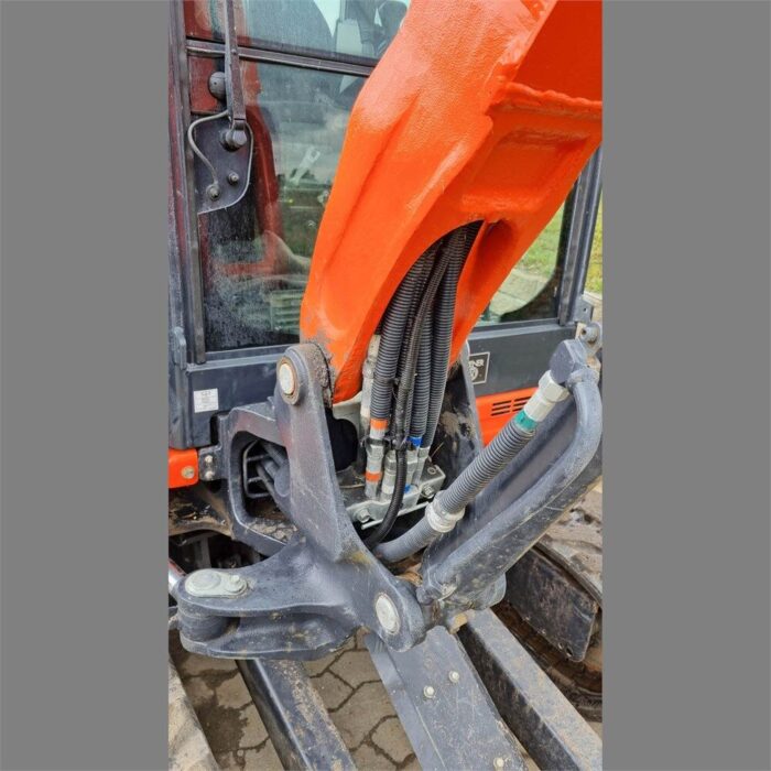 KUBOTA 7