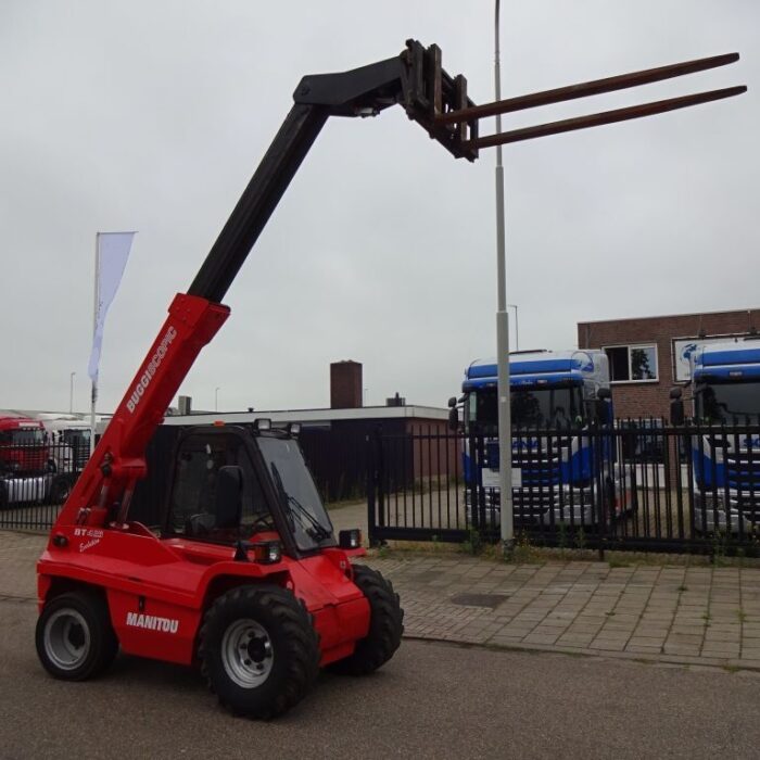 MANITOU 24