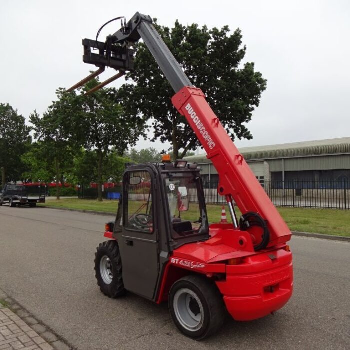 MANITOU 4