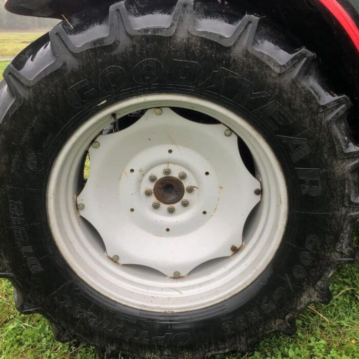 Massey Ferguson 68