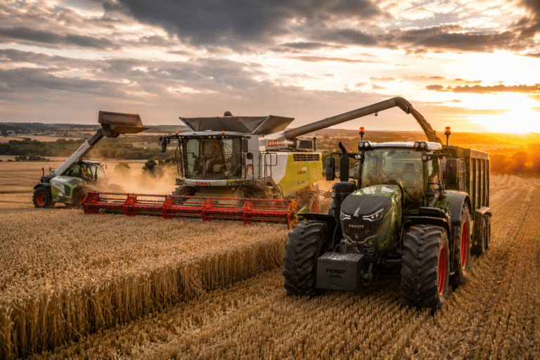 Top 10 des machines agricoles indispensables pour une exploitation moderne en 2026